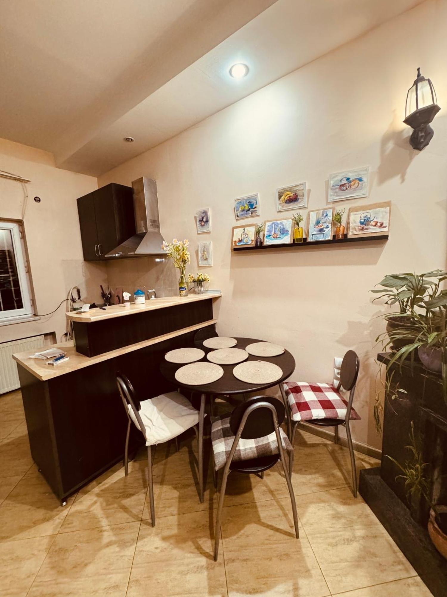 Sky Guest House Tbilisi ภายนอก รูปภาพ