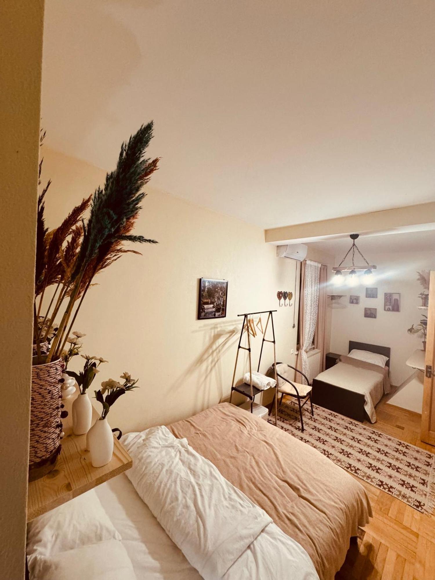Sky Guest House Tbilisi ภายนอก รูปภาพ