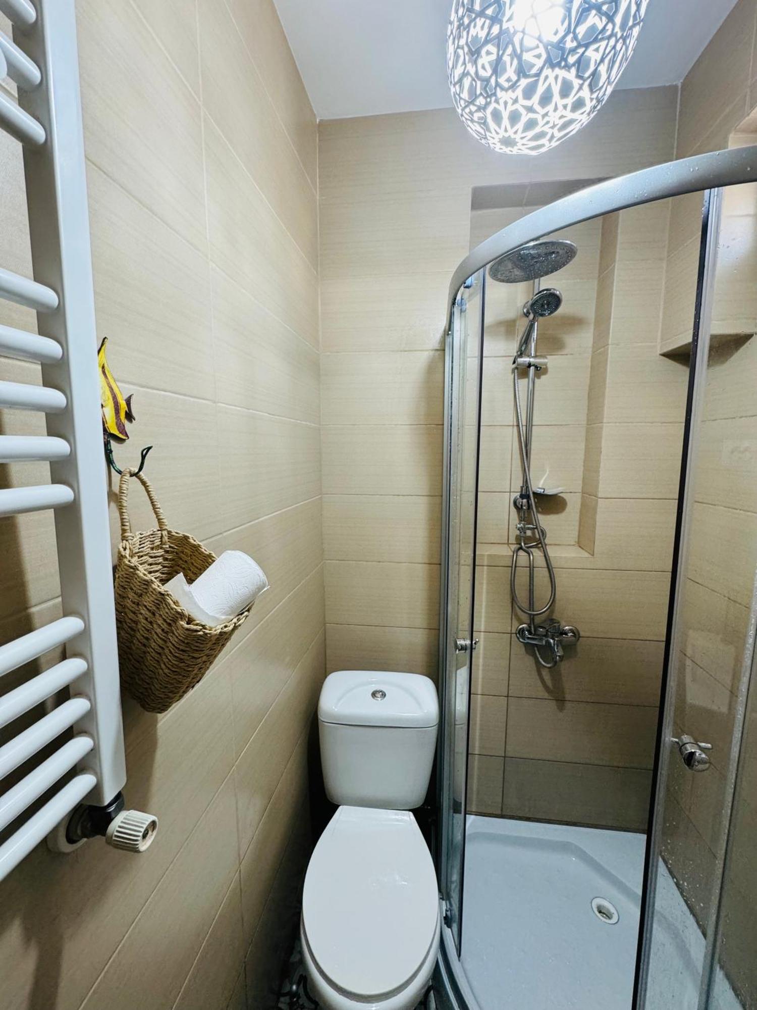 Sky Guest House Tbilisi ภายนอก รูปภาพ