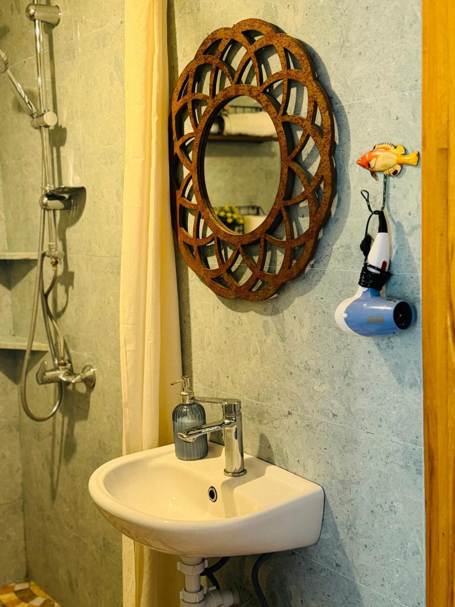 Sky Guest House Tbilisi ภายนอก รูปภาพ